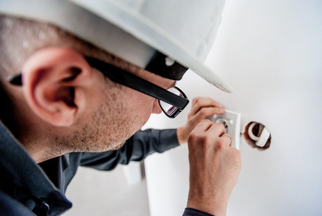 Travaux électriques